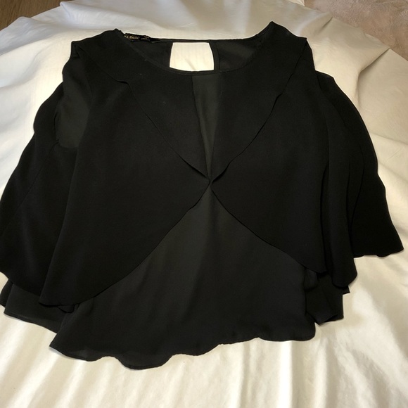 Posh show. 😊 2 for $10. Zara basic flowy black top sz M - Picture 4 of 6